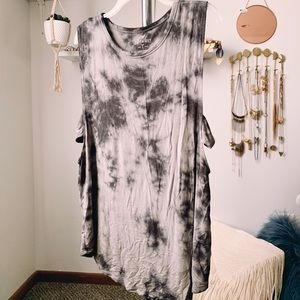 Soft & Sexy Tie Dye Muscle Tee w/ Side Cut Outs